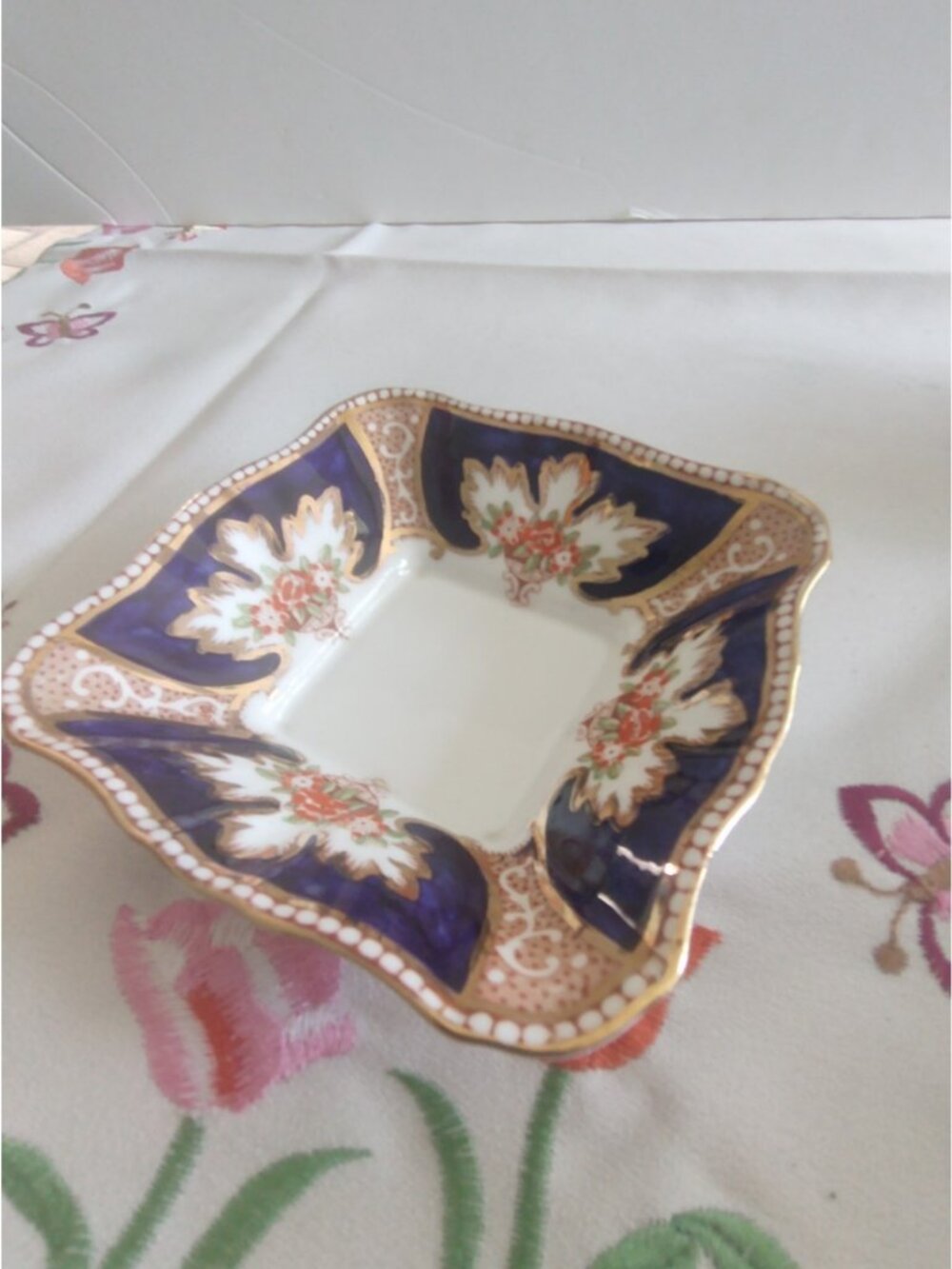 Antique Royal Albert Crown China square sweet/bonbon dish "Royalty" pattern